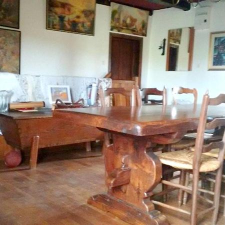 Maison Spacieuse A St Constant Fournoules Avec Jardin Saint-Constant Екстериор снимка